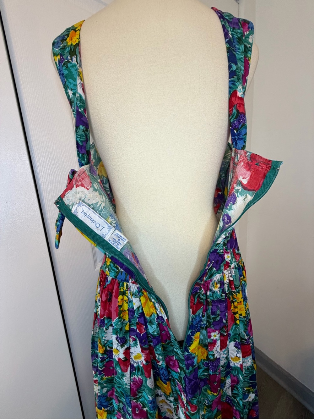 80’s 90’s Vintage J. Christopher Floral Dress with back bow - Picture 10 of 11